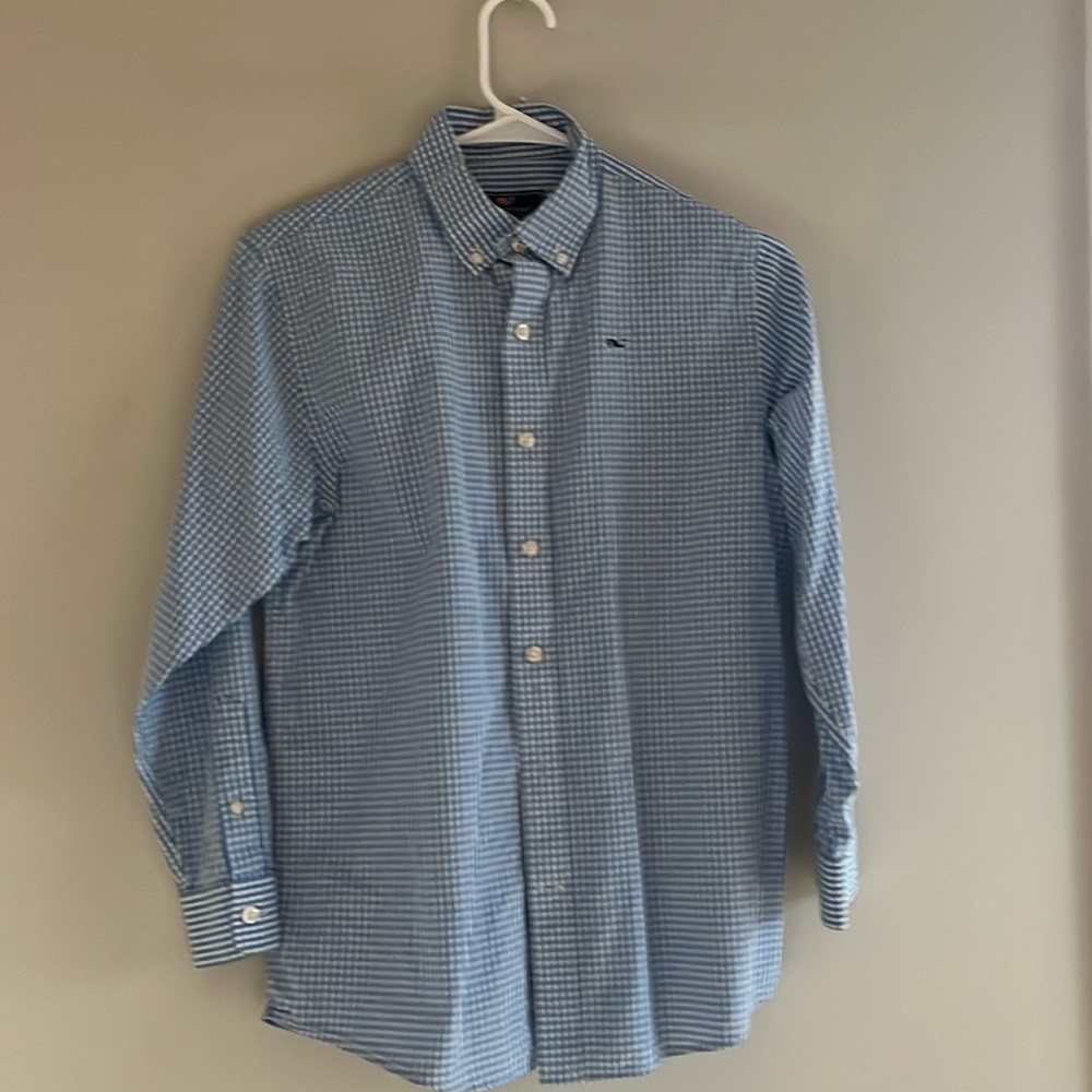 Boys vineyard, vines whale shirt